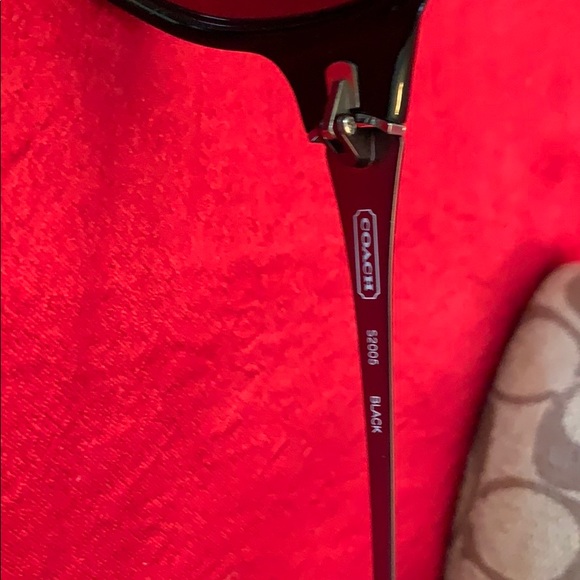 Coach S2005 Black RX Sunglasses with case. - Picture 6 of 6